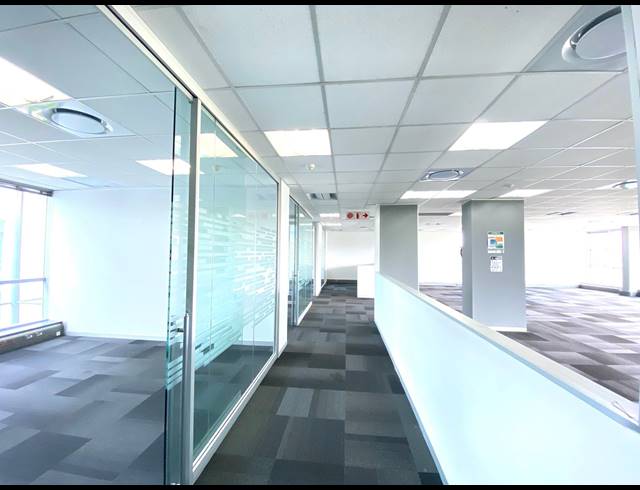 452M² OFFICE TO LET IN FOURWAYS